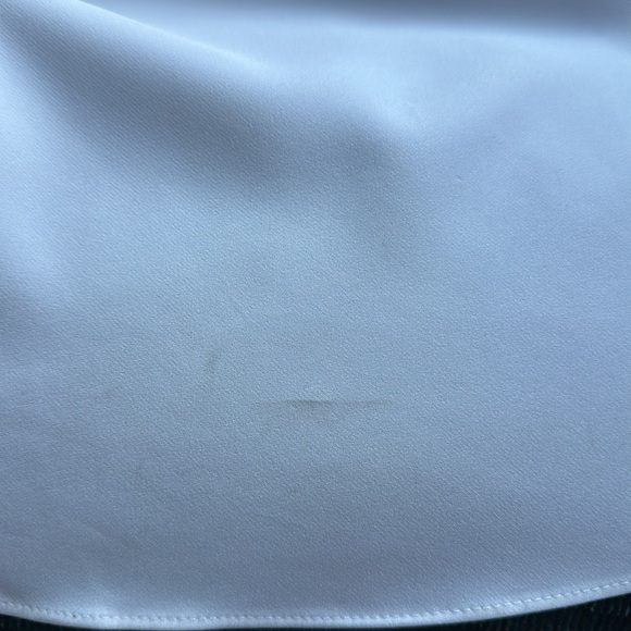 Gorgeous Sleeveless Wedding Gown V-Neck Ivory Long Train Size 6-8 - Picture 8 of 9